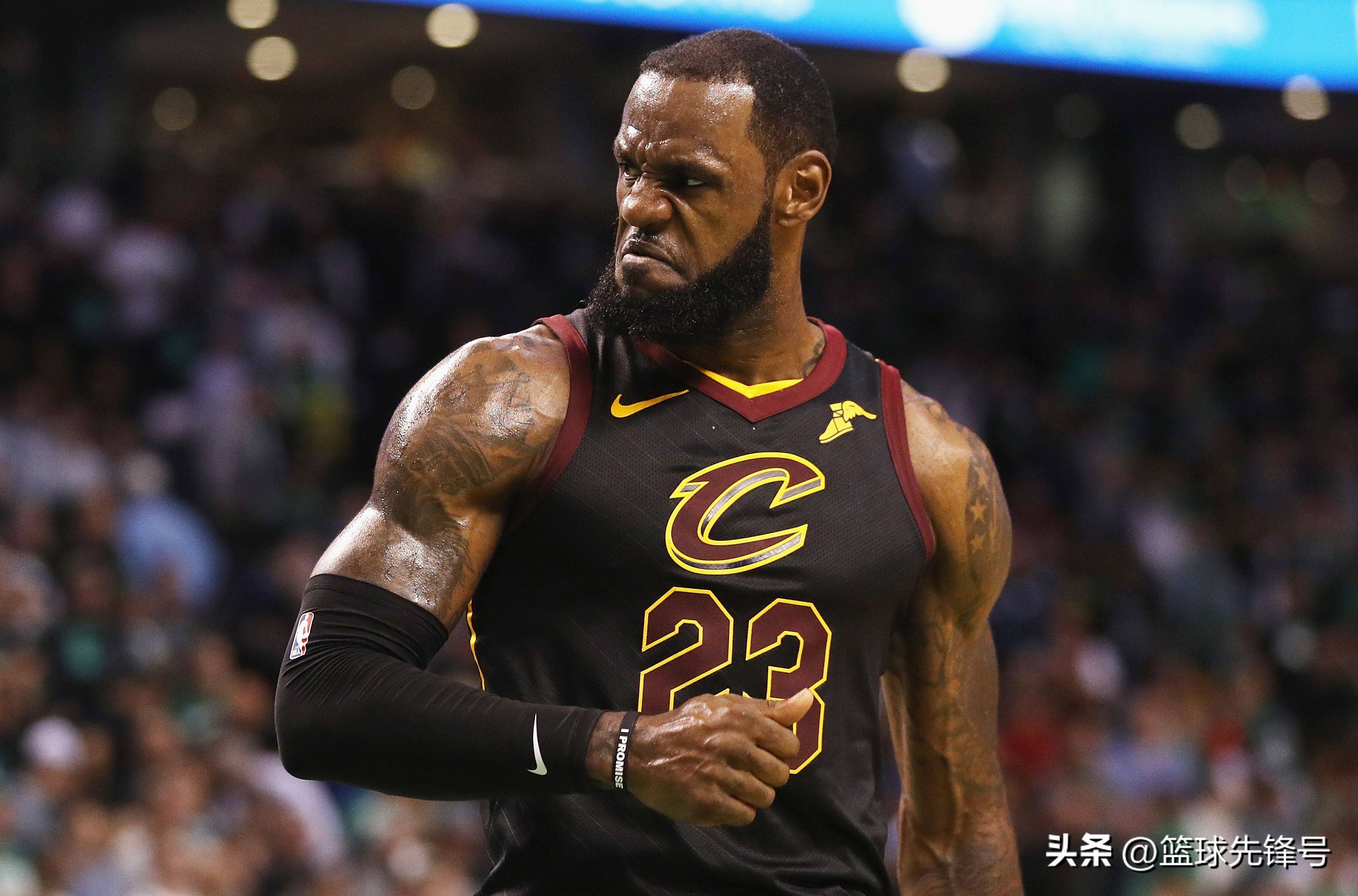 关于詹姆斯官方宣布比赛局势复杂新规，雄鹿引发争议！观众掌声雷动的信息hth